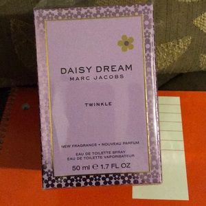 Daisy Dream - Twinkle by Marc Jacob